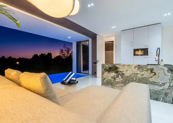 Anyuta Rai Villa *